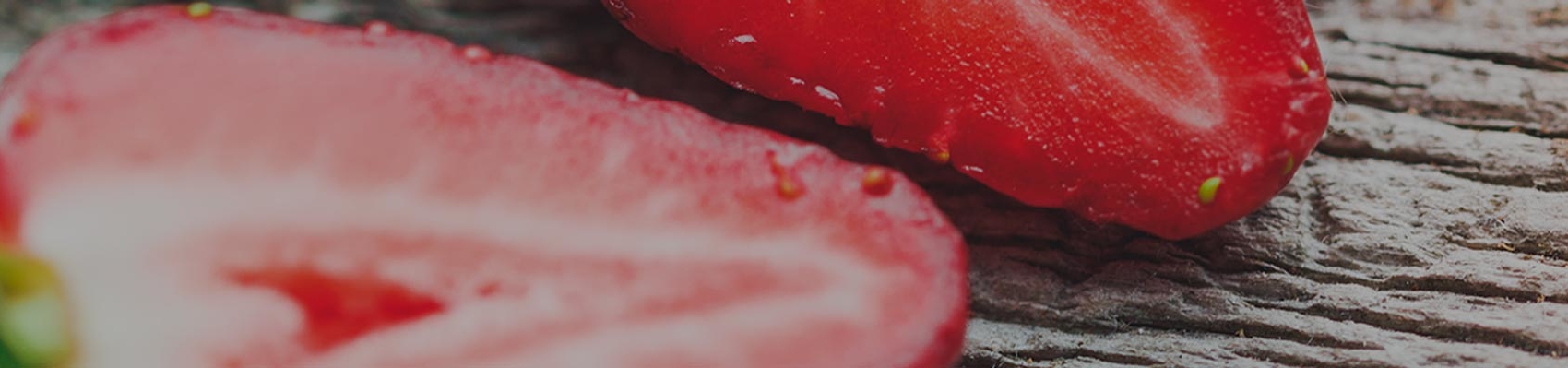 Erdbeeren halbiert von Erdbeerland Ernst & Funck